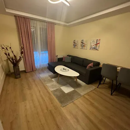 Apartman Arena